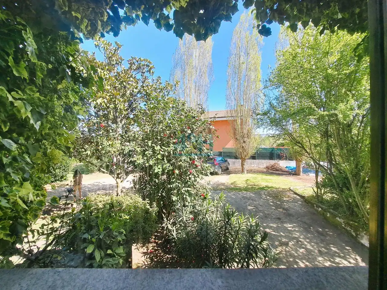 Jardí de Casa o xalet en venda en San Cibrao das Viñas amb Calefacció, Jardí privat i Terrassa