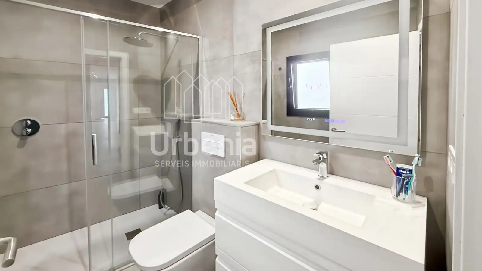 Baño de Casa o chalet en venta en Premià de Dalt con Aire acondicionado, Calefacción y Terraza