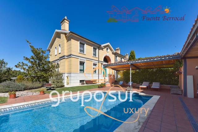 Casa-chalet en Venta en Calle de la Fuente del Berrocal, 1 en El Berrocal