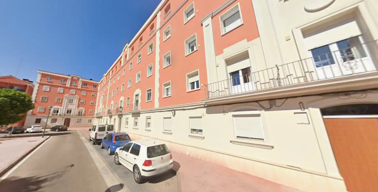 Vista exterior de Garatge en venda en Burgos