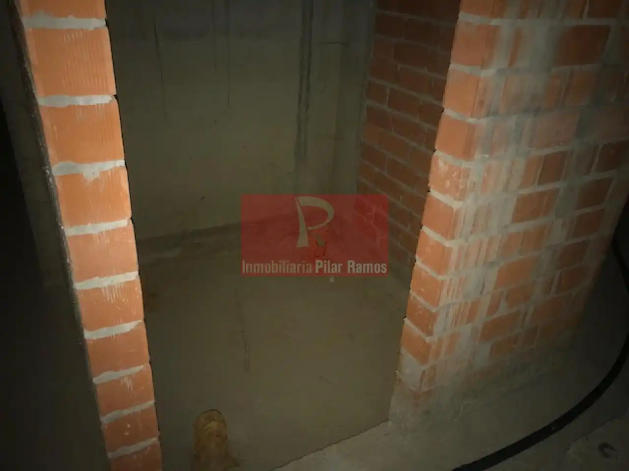 Local comercial en venda a Casco Antiguo, imagen 3