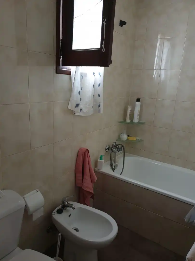 Bathroom of Houses for sale in  Logroño  with Private garden and Furnished