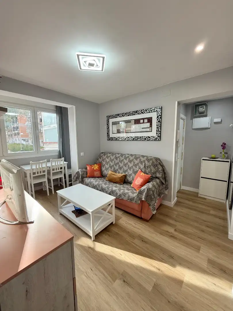Living room of Flat for sale in Madrid  with Heating, Terrace and Storage room
