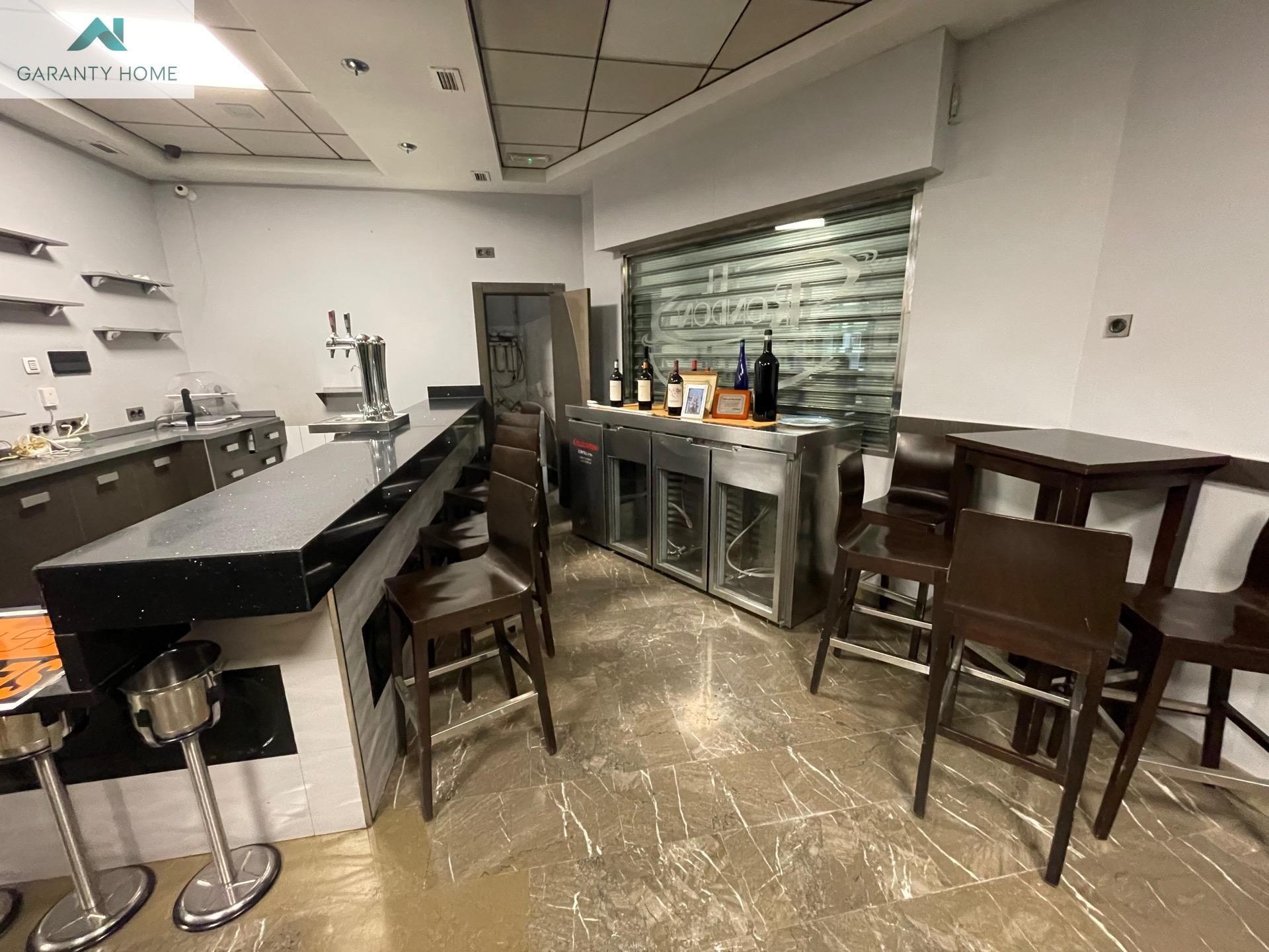 Premises to rent in Málaga Capital  with Air Conditioner, Terrace and Furnished