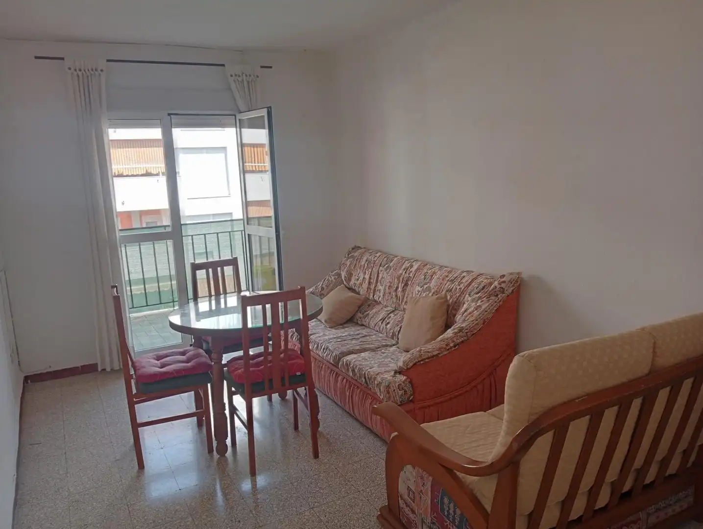 Flat with lift to rent in Nervión