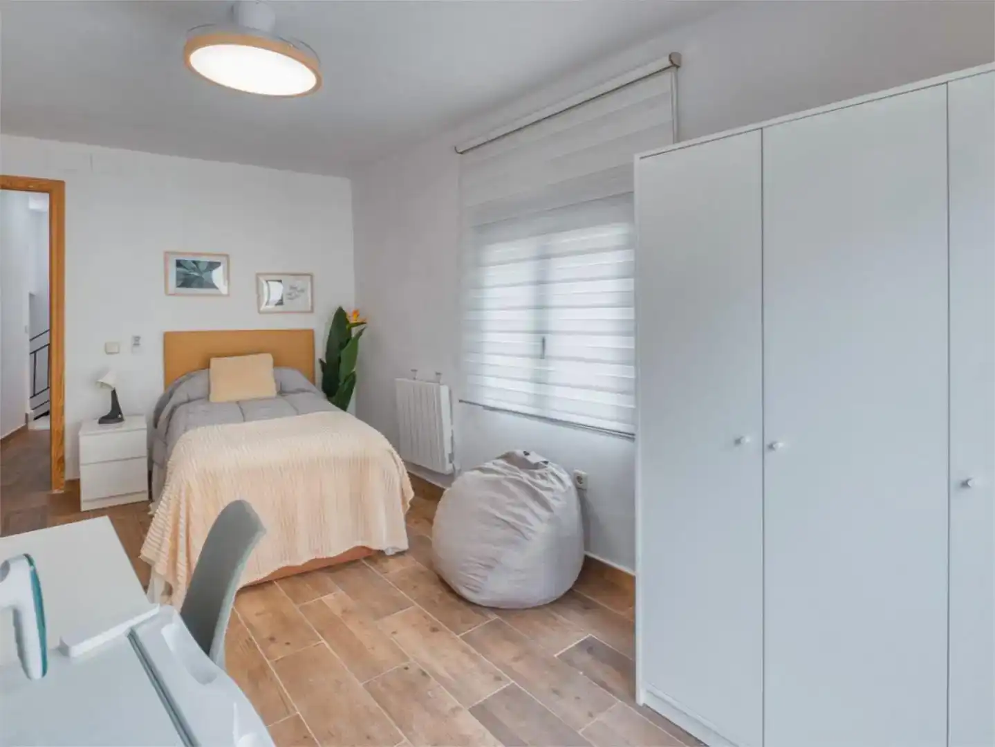 Bedroom of Study for rent in Estremera  with Air Conditioner, Furnished and Balcony