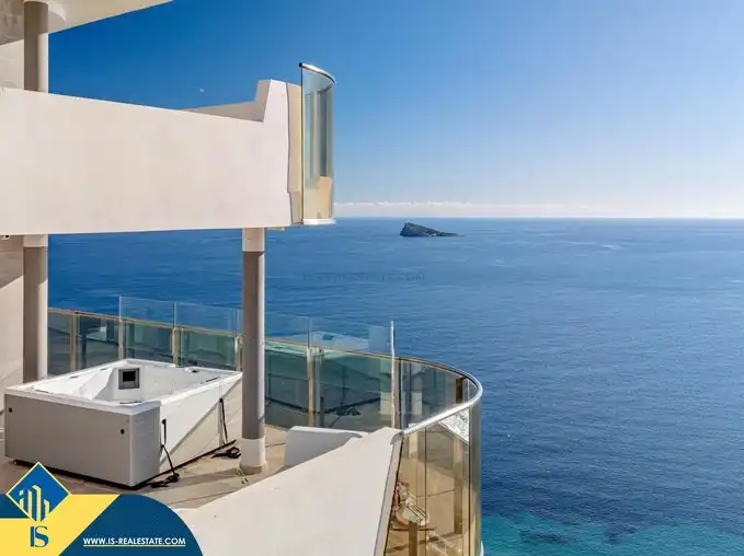 Piso con piscina en venta en Playa de Poniente