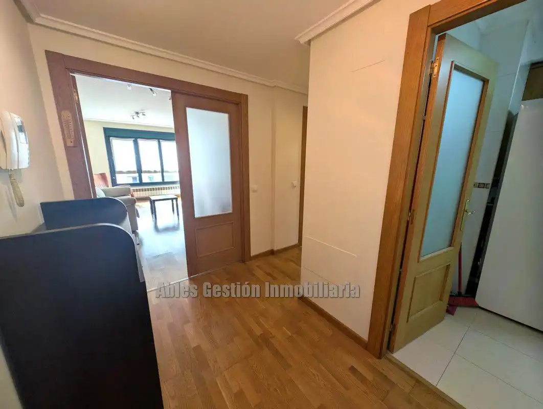 Piso de alquiler en Siero con Calefacción, Parquet y Trastero