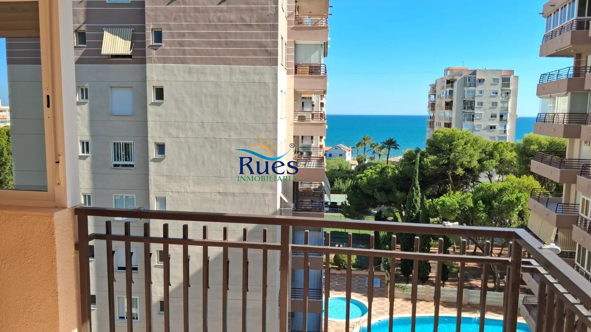 Pis amb piscina en venda a Avenida GRAN AVINGUDA JAUME I