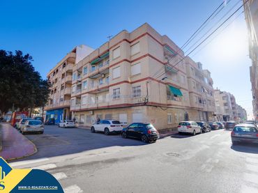 Attico con balcone in vendita a Playa del Cura