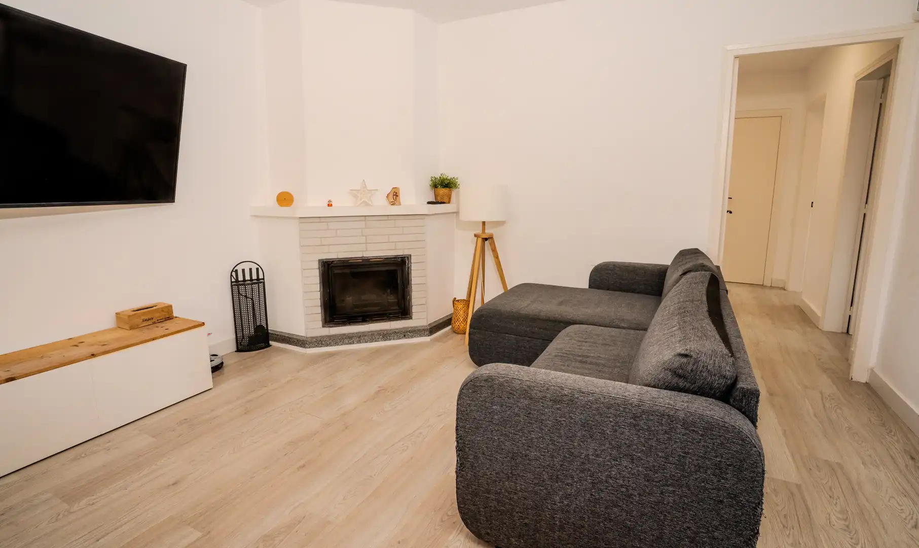 Sala de estar de Casa adosada en venta en L'Ametlla de Mar  con Aire acondicionado, Calefacción y Parquet