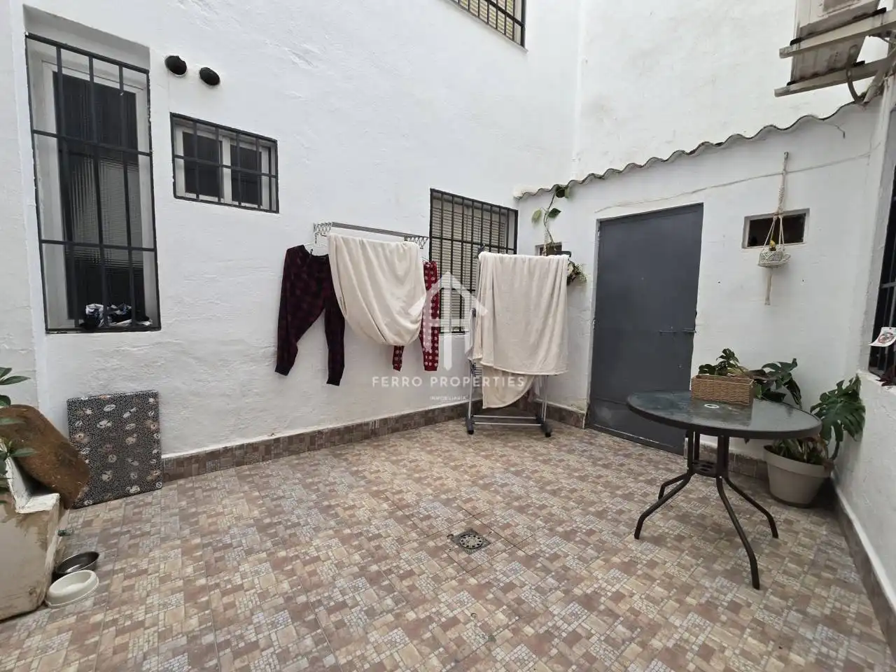 Vista exterior de Piso en venta en Rute con Aire acondicionado, Trastero y Amueblado