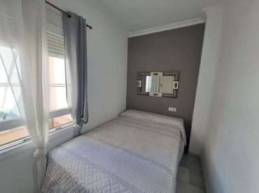 Piso con ascensor en venta en Calle Troncón
