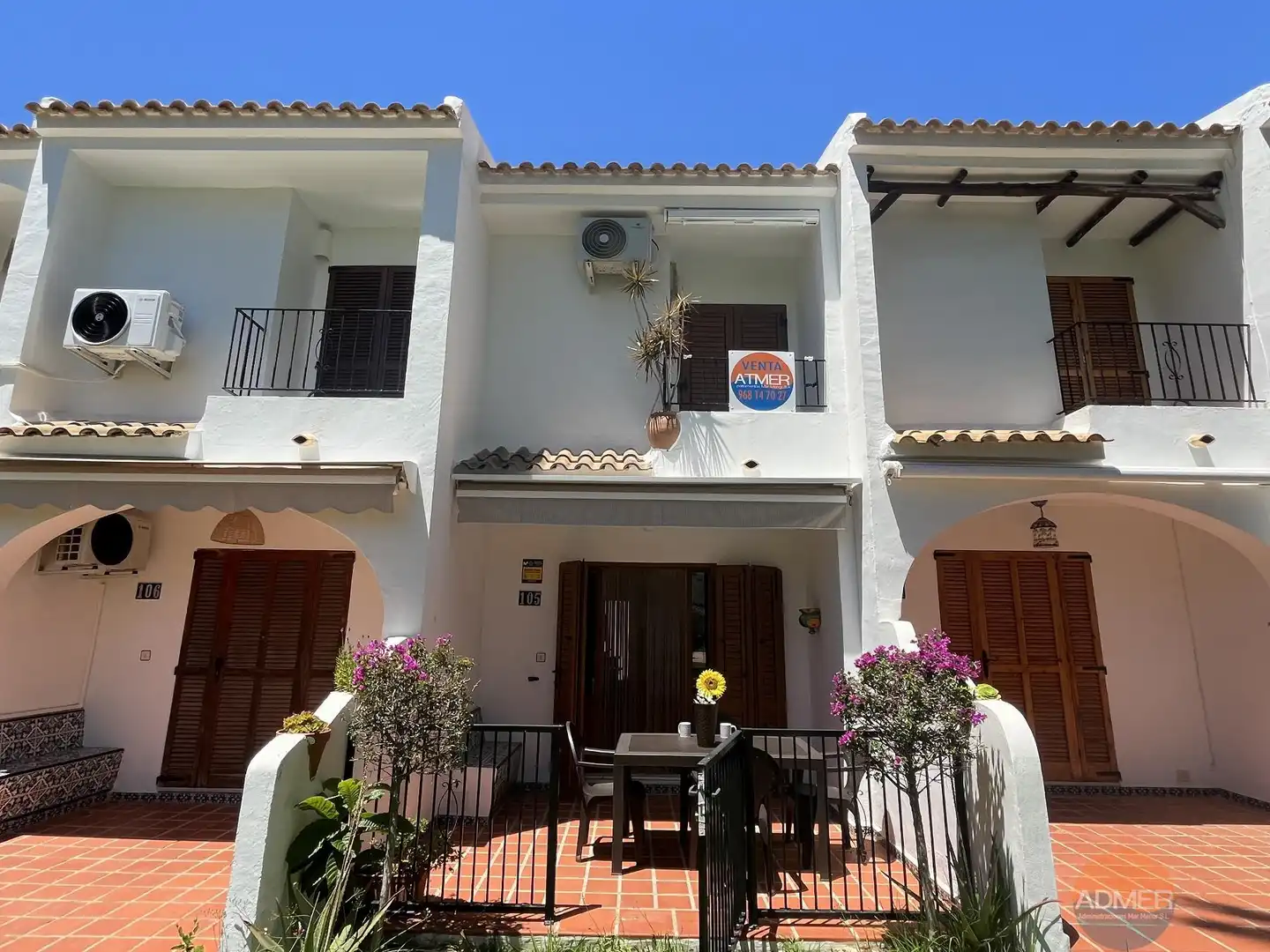 Vista exterior de Dúplex en venda en La Manga del Mar Menor amb Aire condicionat, Calefacció i Terrassa