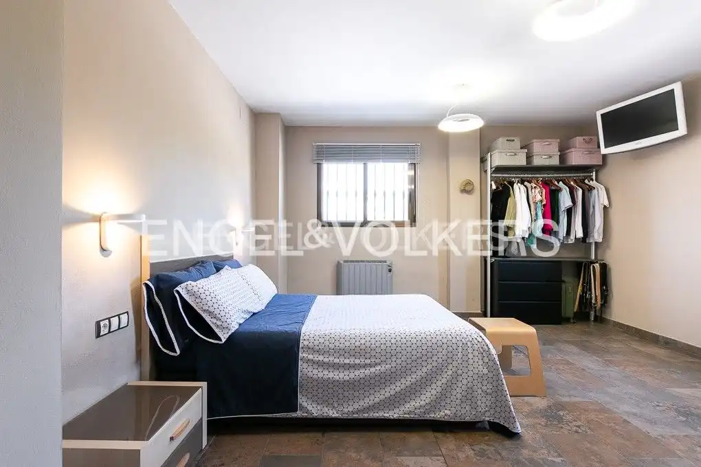 Habitación de Casa o chalet en venta en Valencia con Aire acondicionado, Calefacción y Jardín privado