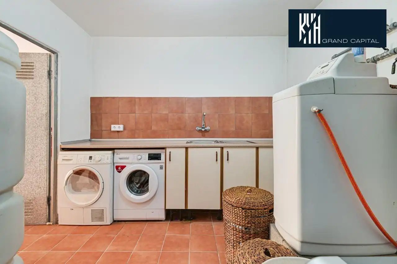 Casa con terraza en venta en Urbanització Llac del Cigne, imagen 58