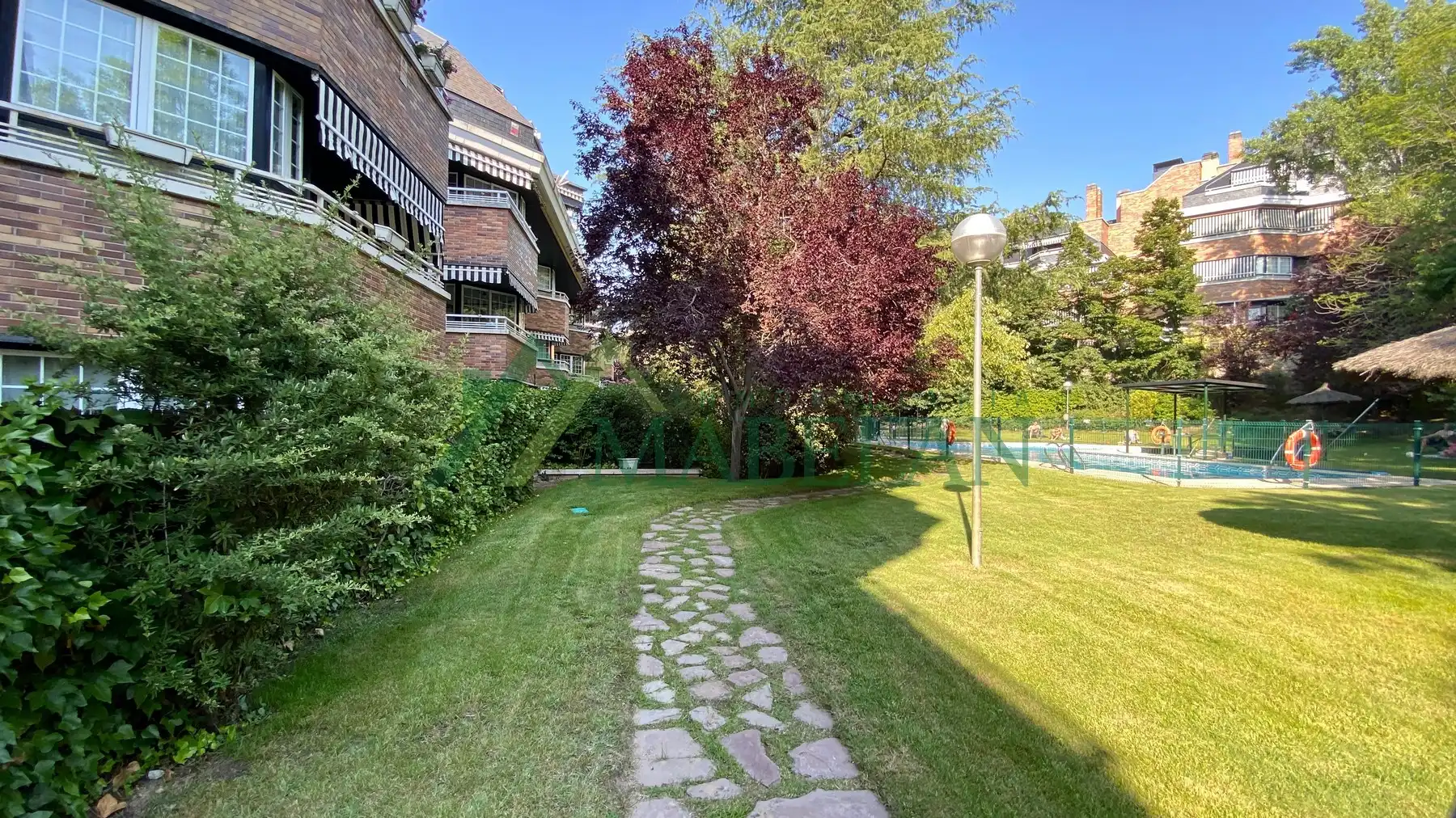 Garten von Dachboden zum Verkauf in Las Rozas de Madrid mit Klimaanlage, Heizung und Parkett