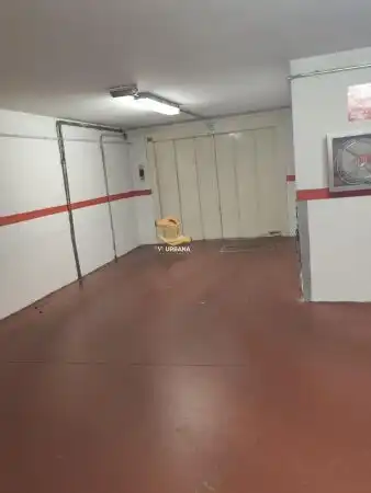 Piso con terraza en alquiler en LUIS VIVES, imagen 32