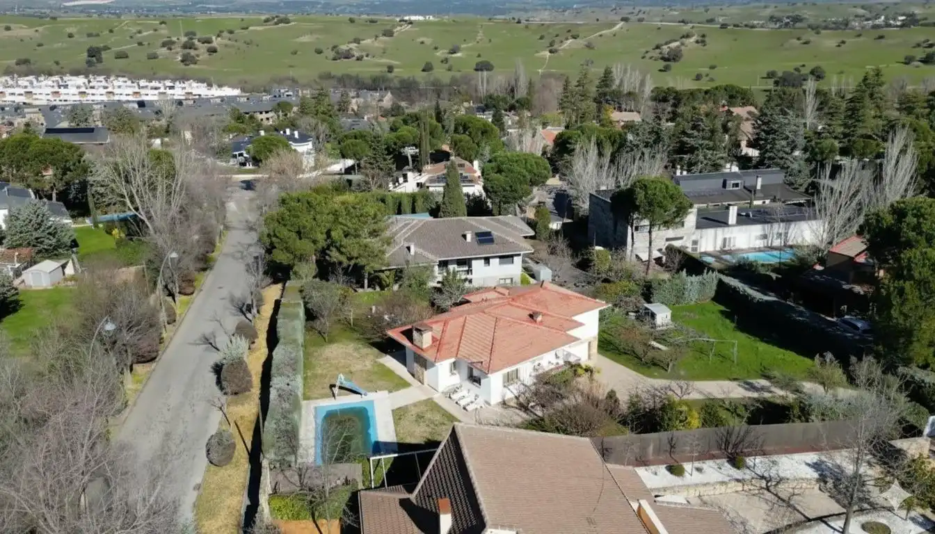 Vista exterior de Residencial en venta en Tres Cantos