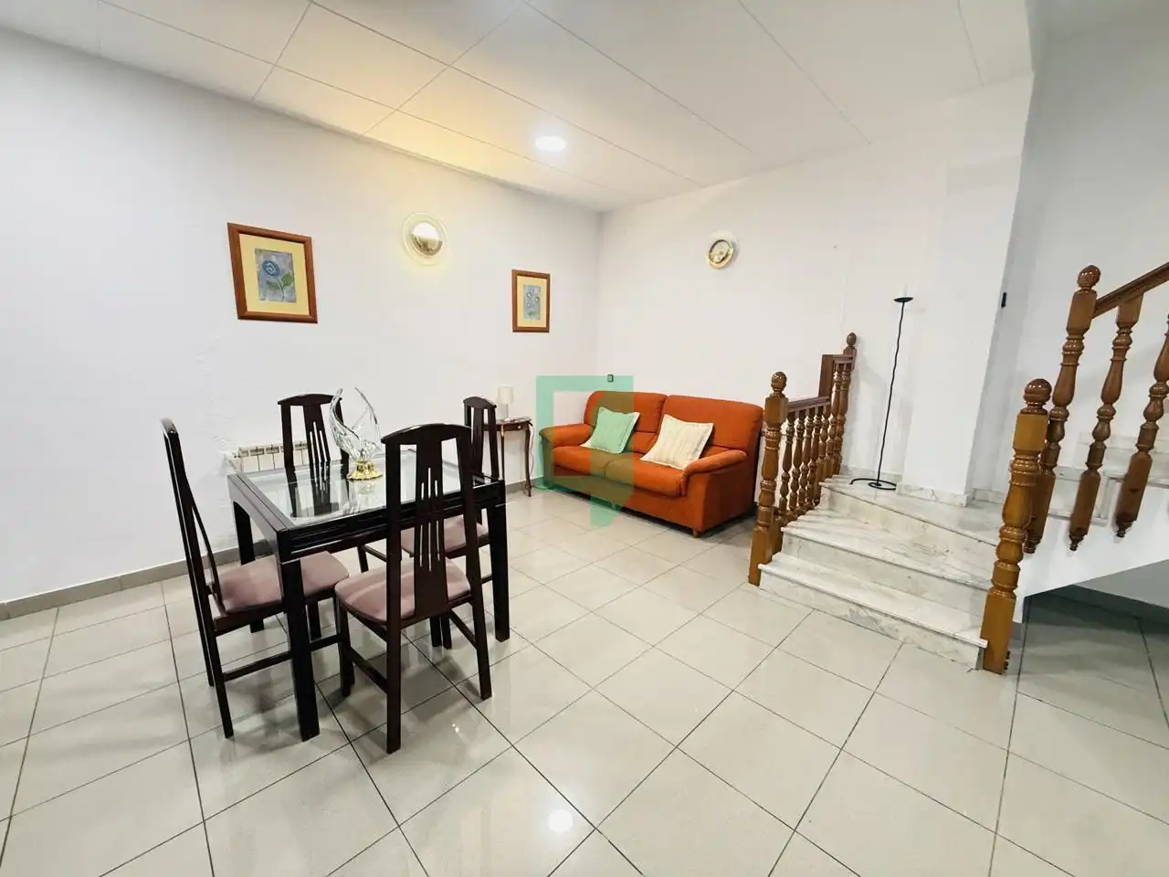 Sala d'estar de Casa o xalet en venda en Badalona amb Calefacció, Parquet i Balcó