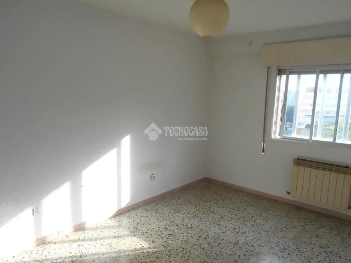 Schlafzimmer von Wohnung zum Verkauf in Móstoles mit Klimaanlage, Heizung und Terrasse