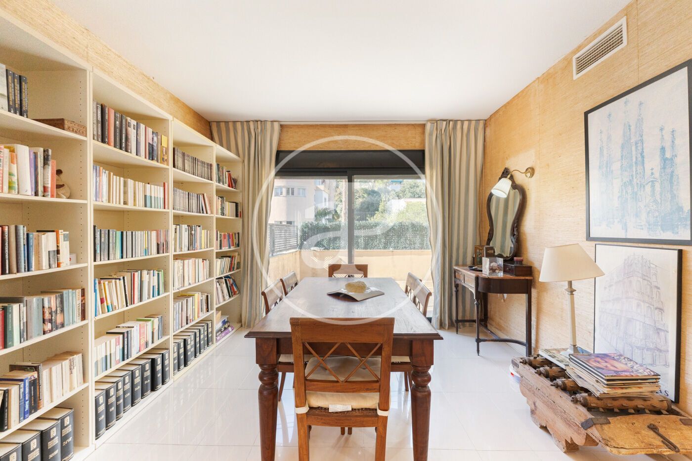 Comedor de Piso en venta en  Palma de Mallorca con Aire acondicionado, Calefacción y Jardín privado