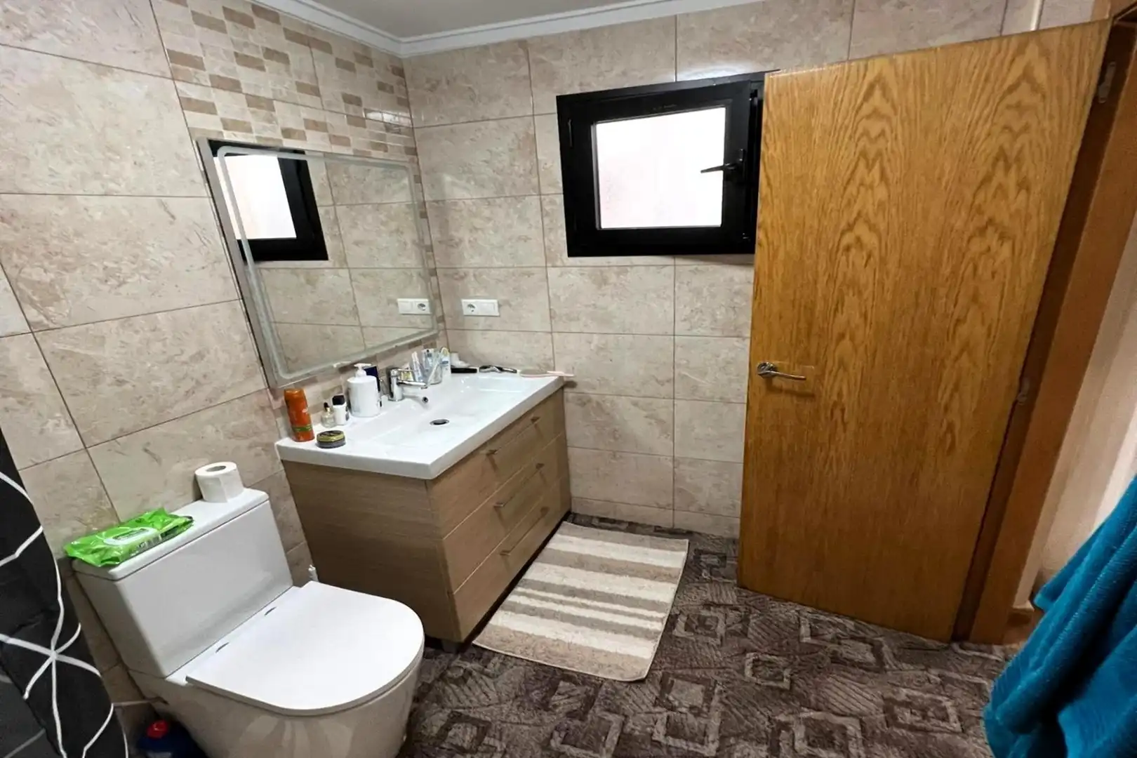 Bany de Apartament en venda en Torrevieja amb Aire condicionat, Calefacció i Terrassa