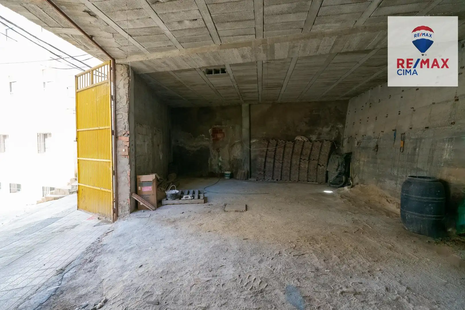 Piso en venta en Zújar