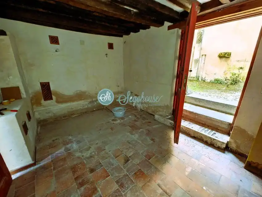 Flat for sale in Segovia  with Heating