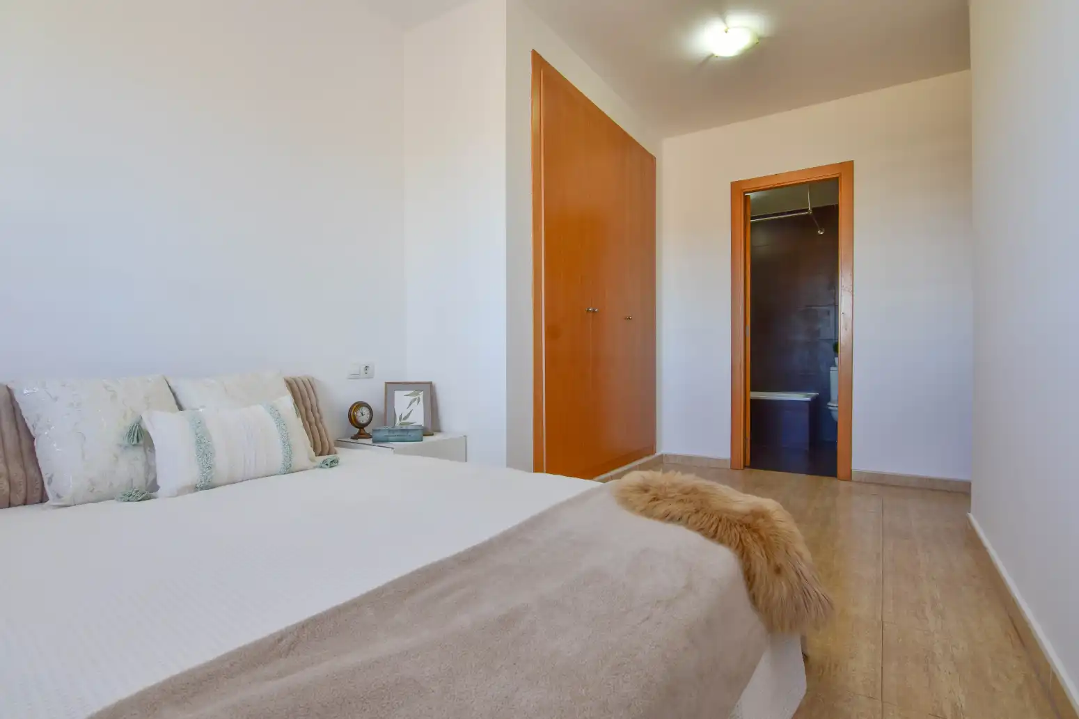 Bedroom of Flat for sale in Museros  with Swimming Pool, Balcony and Community pool