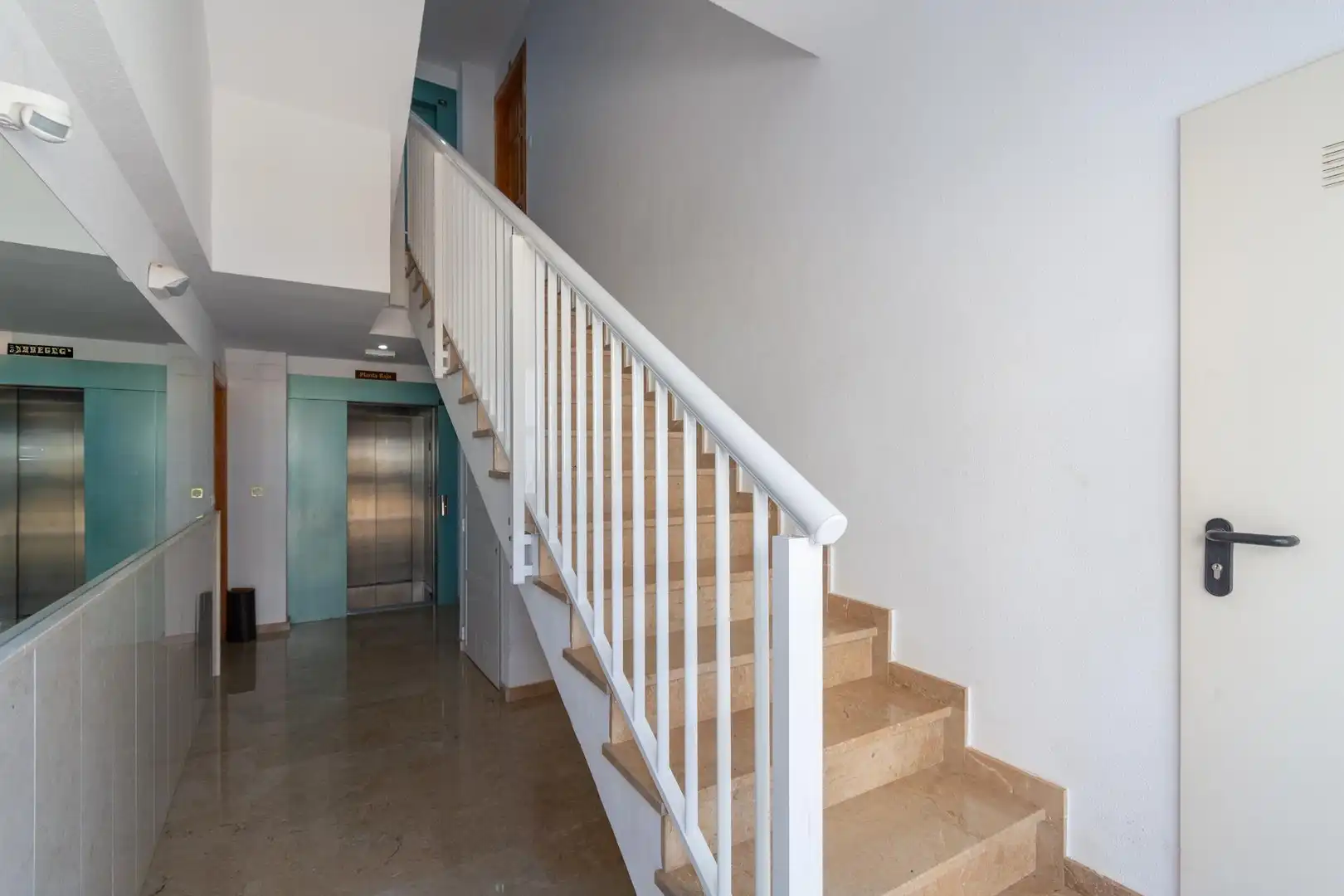 Ático en venta en Cartagena con Aire acondicionado, Terraza y Amueblado