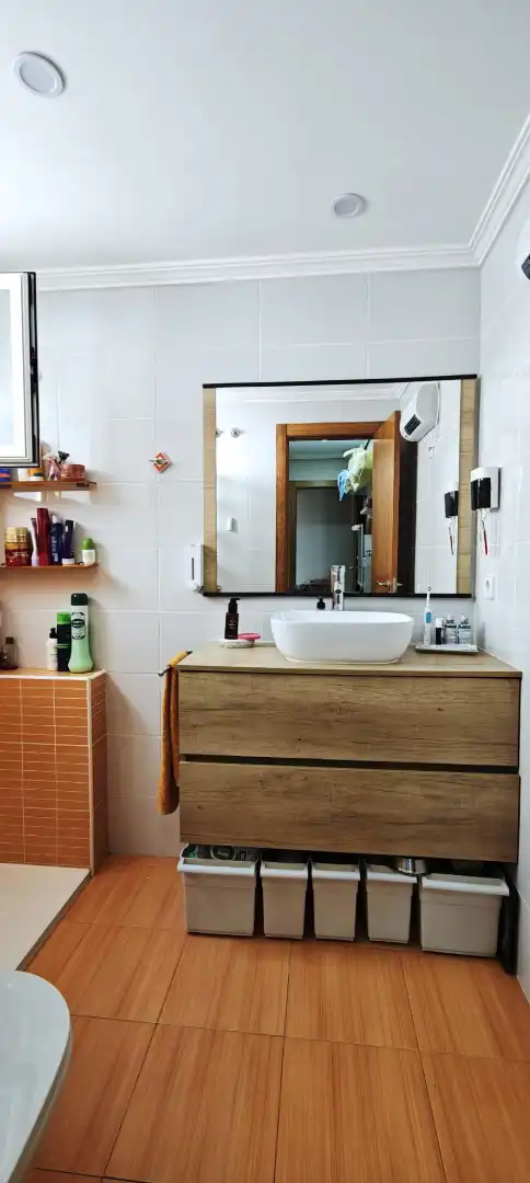Bathroom of Attic for sale in Aldaia  with Air Conditioner, Heating and Terrace
