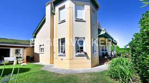 Foto 3 de Casa o chalet en venta en Av Playa San Juan de la Canal, Soto de la Marina, Santa Cruz de Bezana