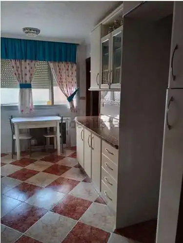 Cuina de Pis en venda en Sevilla amb Aire condicionat i Terrassa
