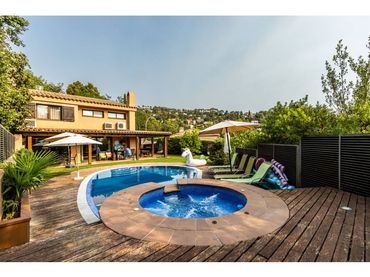 Haus mit Pool zum Verkauf in Urbanizacion Sant Feliu del Racó