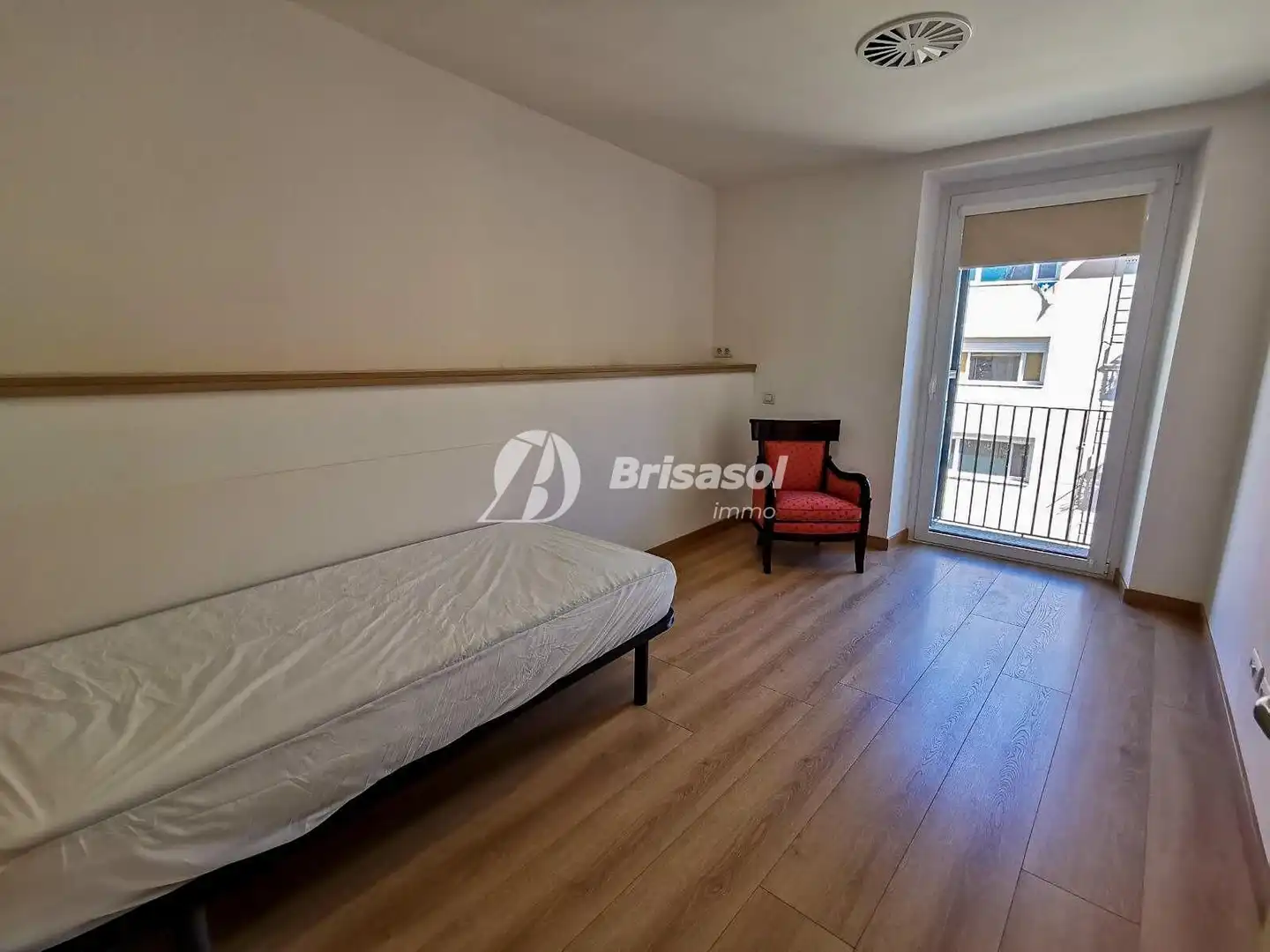 Habitación de Ático en venta en Reus con Aire acondicionado, Terraza y Amueblado