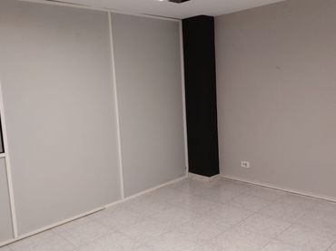 Ufficio in vendita a Piscinas
