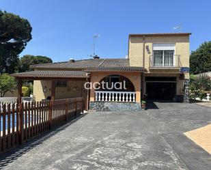 Vista exterior de Casa o xalet en venda en Vidreres amb Aire condicionat, Calefacció i Jardí privat