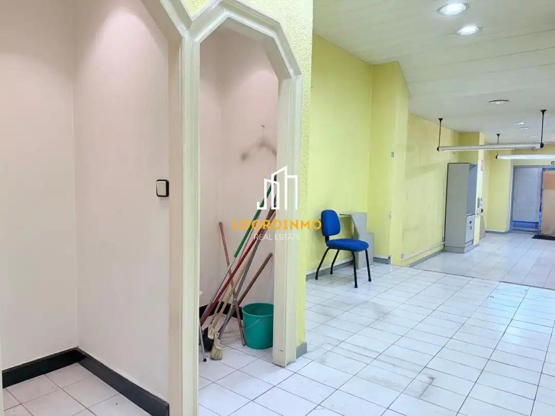 Business premises to rent in Residencia, imagen 5