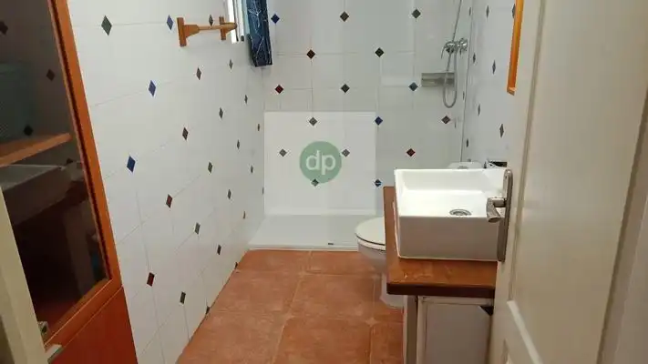 Bany de Casa adosada en venda en Badajoz amb Aire condicionat, Calefacció i Terrassa