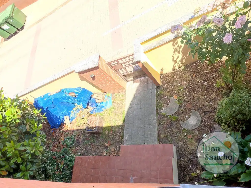 Terraza de Casa adosada en venta en Viana de Cega con Calefacción, Jardín privado y Terraza