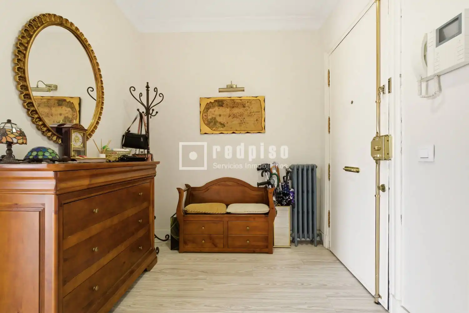 Flat for sale in Madrid  with Air Conditioner, Heating and Terrace