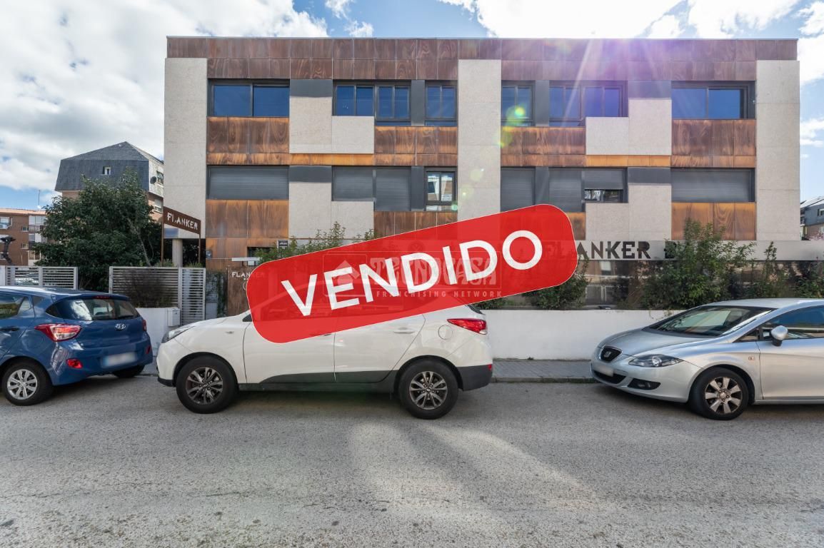 Exterior view of Flat for sale in Las Rozas de Madrid  with Heating