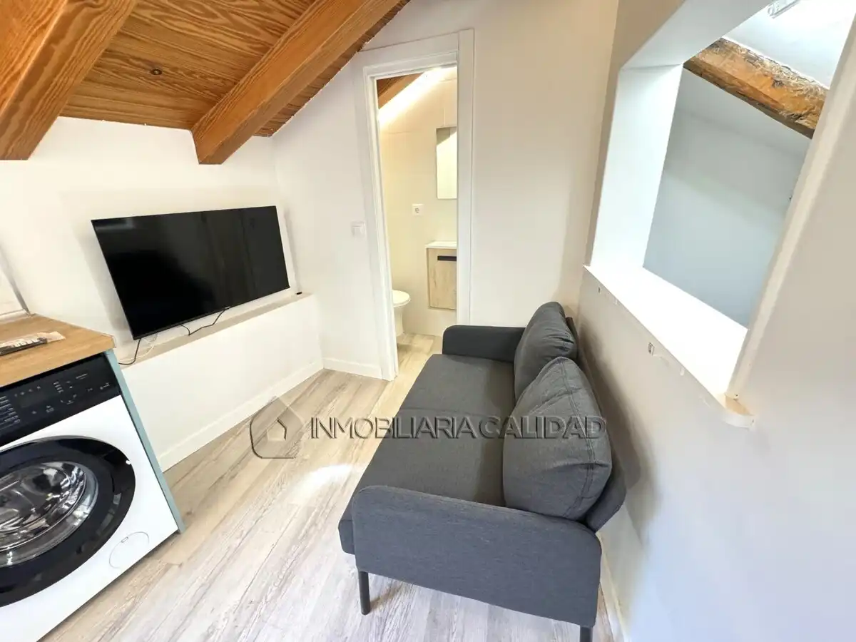 Piso de alquiler en Burgos con Calefacción y Amueblado