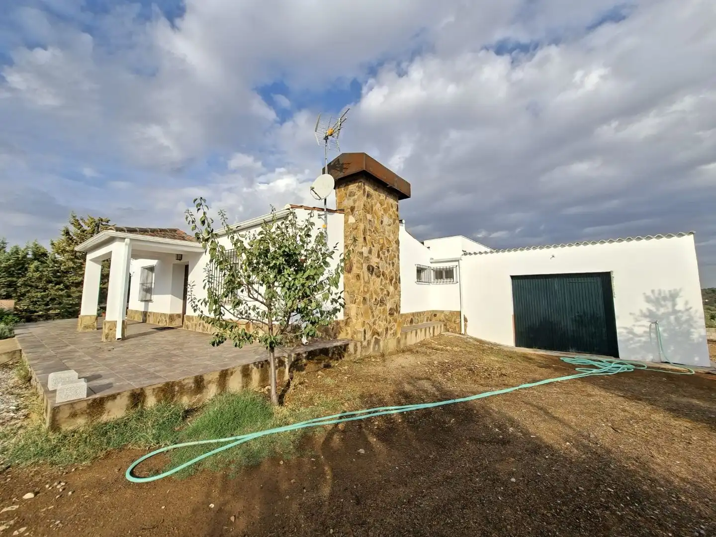 Exterior view of Country homes for sale in Zafra, Badajoz