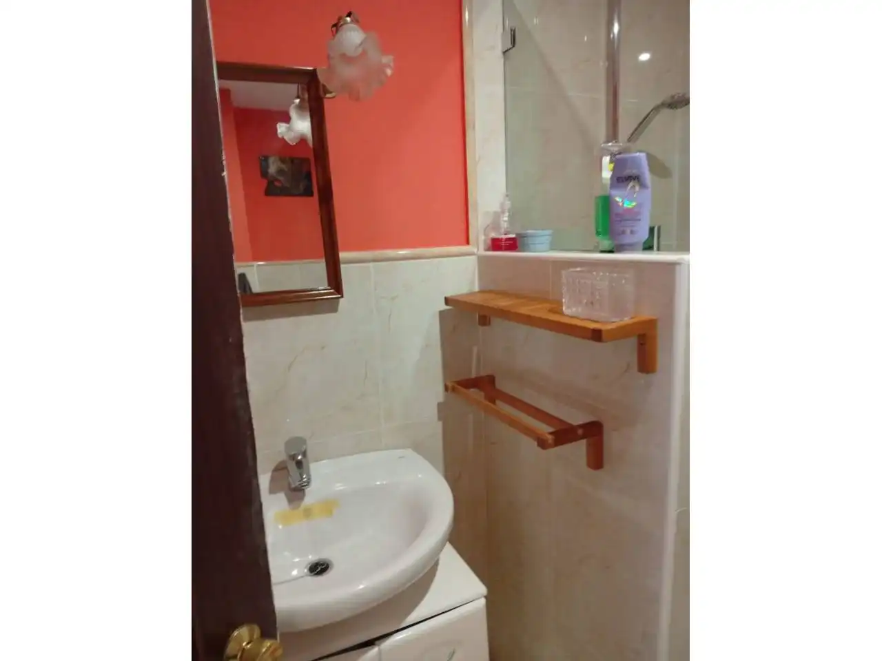 Badezimmer von Wohnung zur Miete in Valdés - Luarca mit Heizung, Parkett und Möbliert