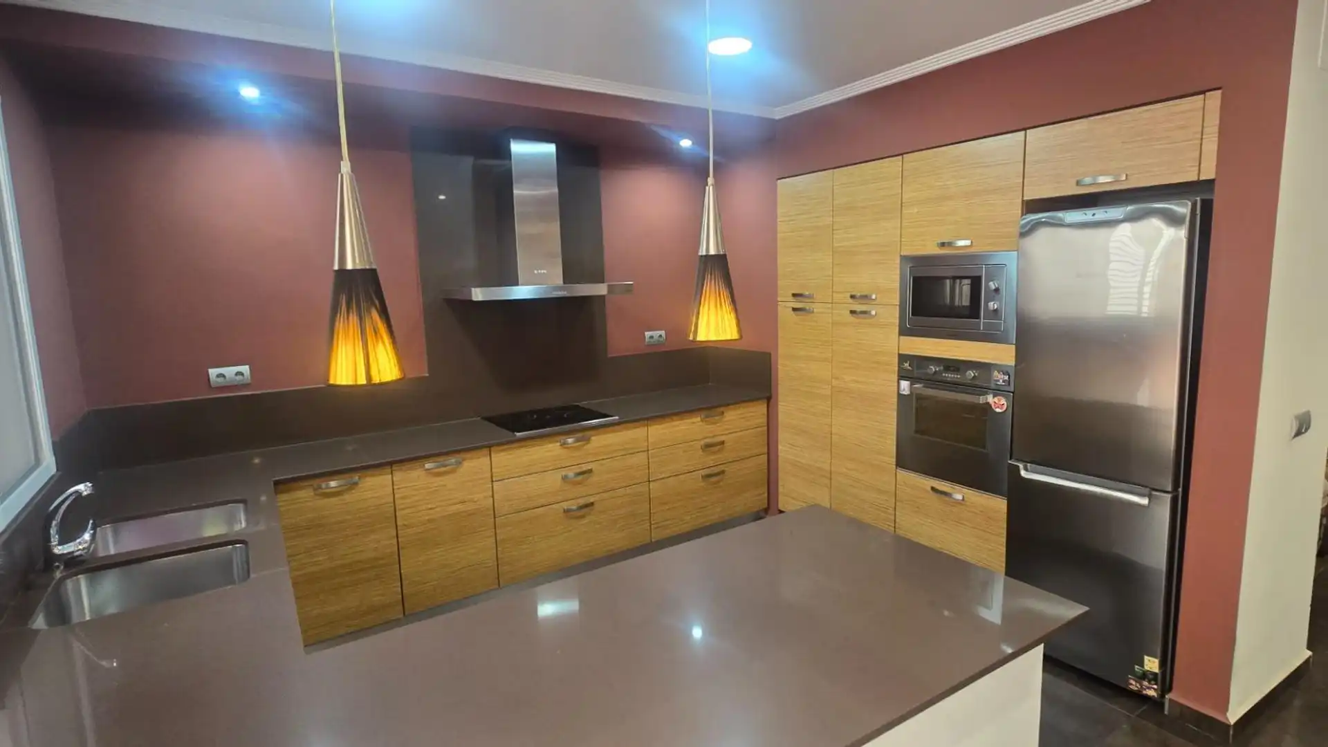 Cuina de Casa o xalet en venda en Catarroja amb Aire condicionat, Terrassa i Traster