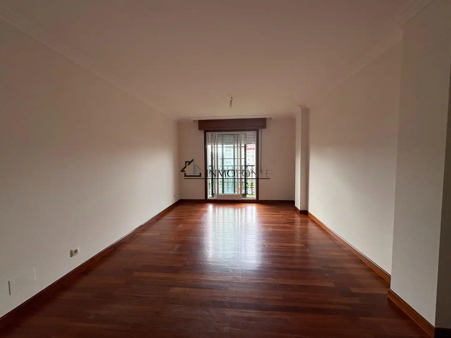 Sala de estar de Piso de alquiler en Pontevedra Capital  con Calefacción y Trastero