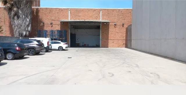 Nave industrial en Alquiler en Carrer del Cobalt en Centre