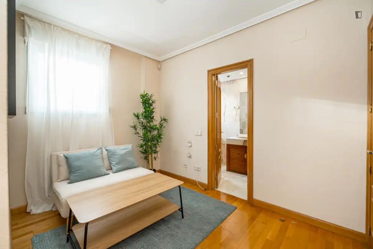 Habitació a Conde Orgaz - Piovera